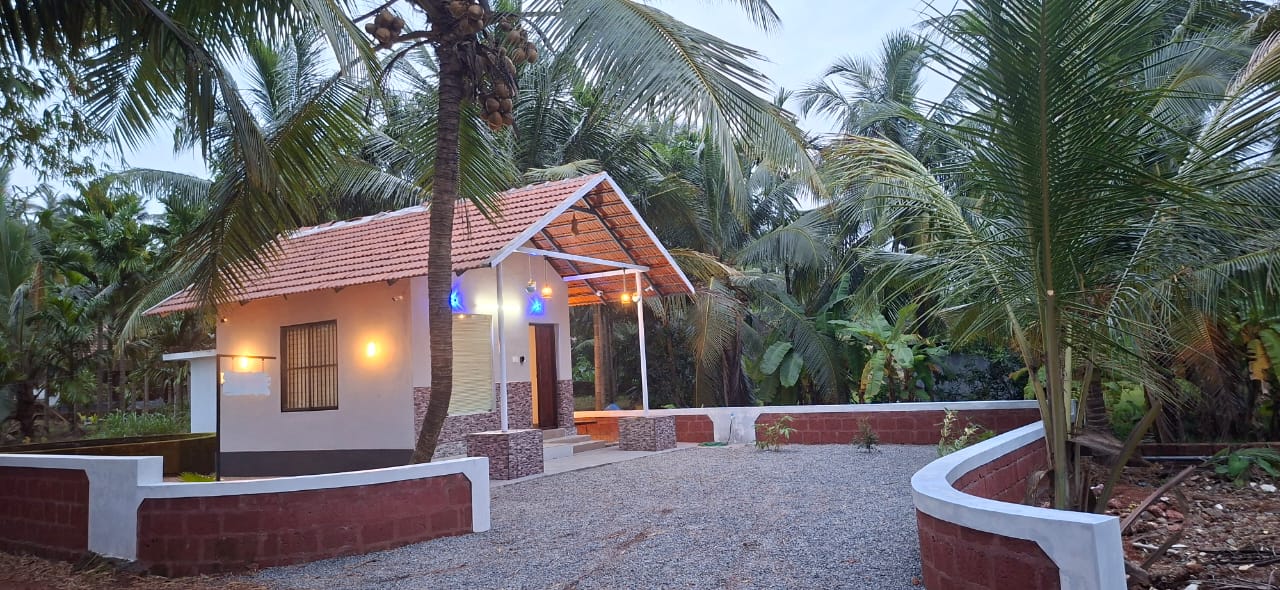 RIVERSIDE RETREAT (single room)